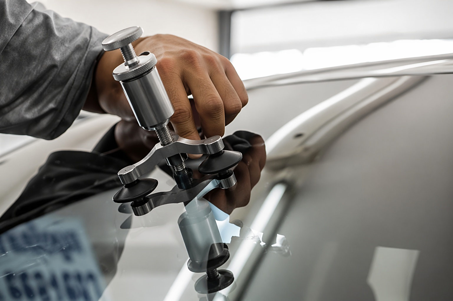 Windscreen repair example